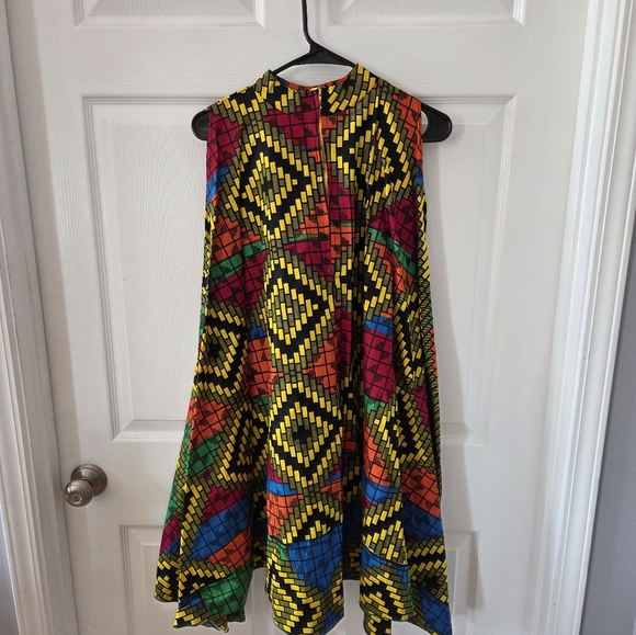 Colorful Geometric Pattern Dress - Picture 2 of 2